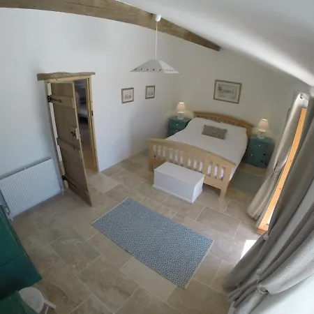 Four Bedroom In Vendee - Sleeps 10 - Walk To O'gliss Water Park! * Le Bernard