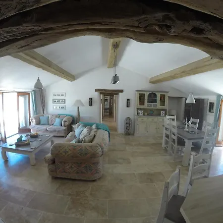 Four Bedroom In Vendee - Sleeps 10 - Walk To O'gliss Water Park!