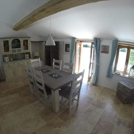 Four Bedroom In Vendee - Sleeps 10 - Walk To O'gliss Water Park! Le Bernard